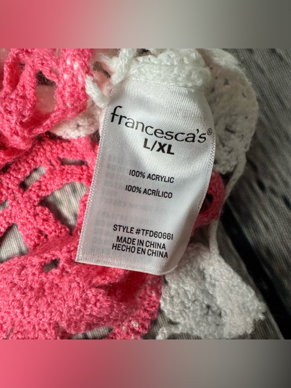 Blue Rain by francesca’s Crochet Floral Knit Top Pink Cream Bell Sleeves Sz L/XL - Picture 8 of 9